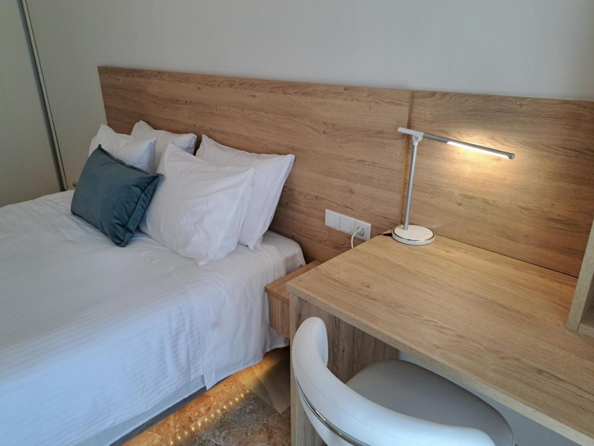 Luxury Suite Patras Exterior photo